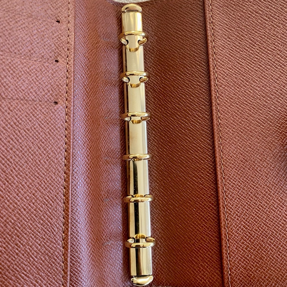 Authentic Louis Vuitton Small agenda! - Picture 6 of 8